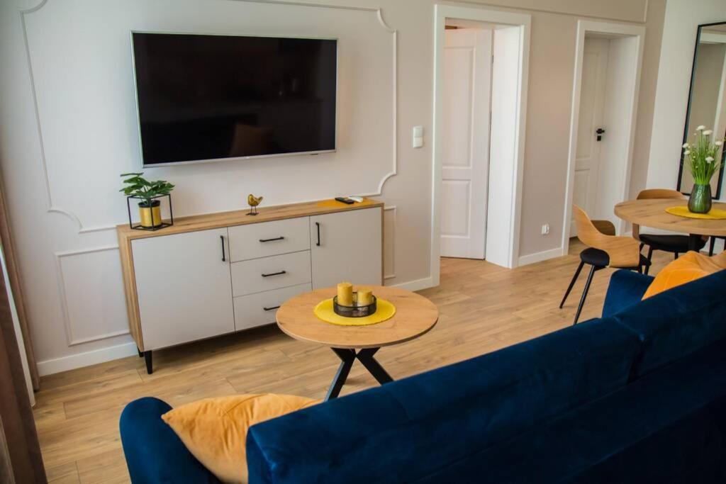 Ferienwohnung Miedziany By Rentoom Thorn Exterior foto